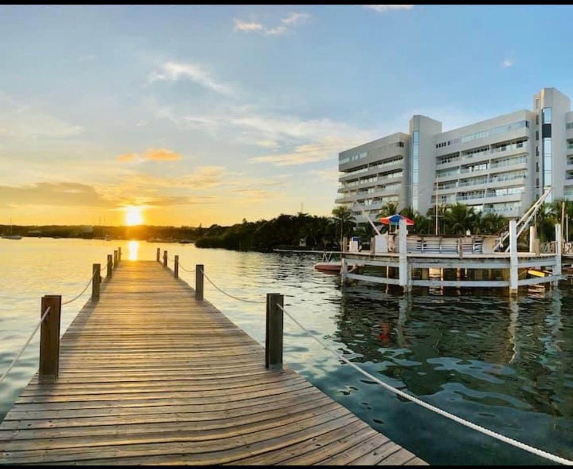 Apartamentos Con Playa Privada Y Vista Al Mar San Andrés Eksteriør billede