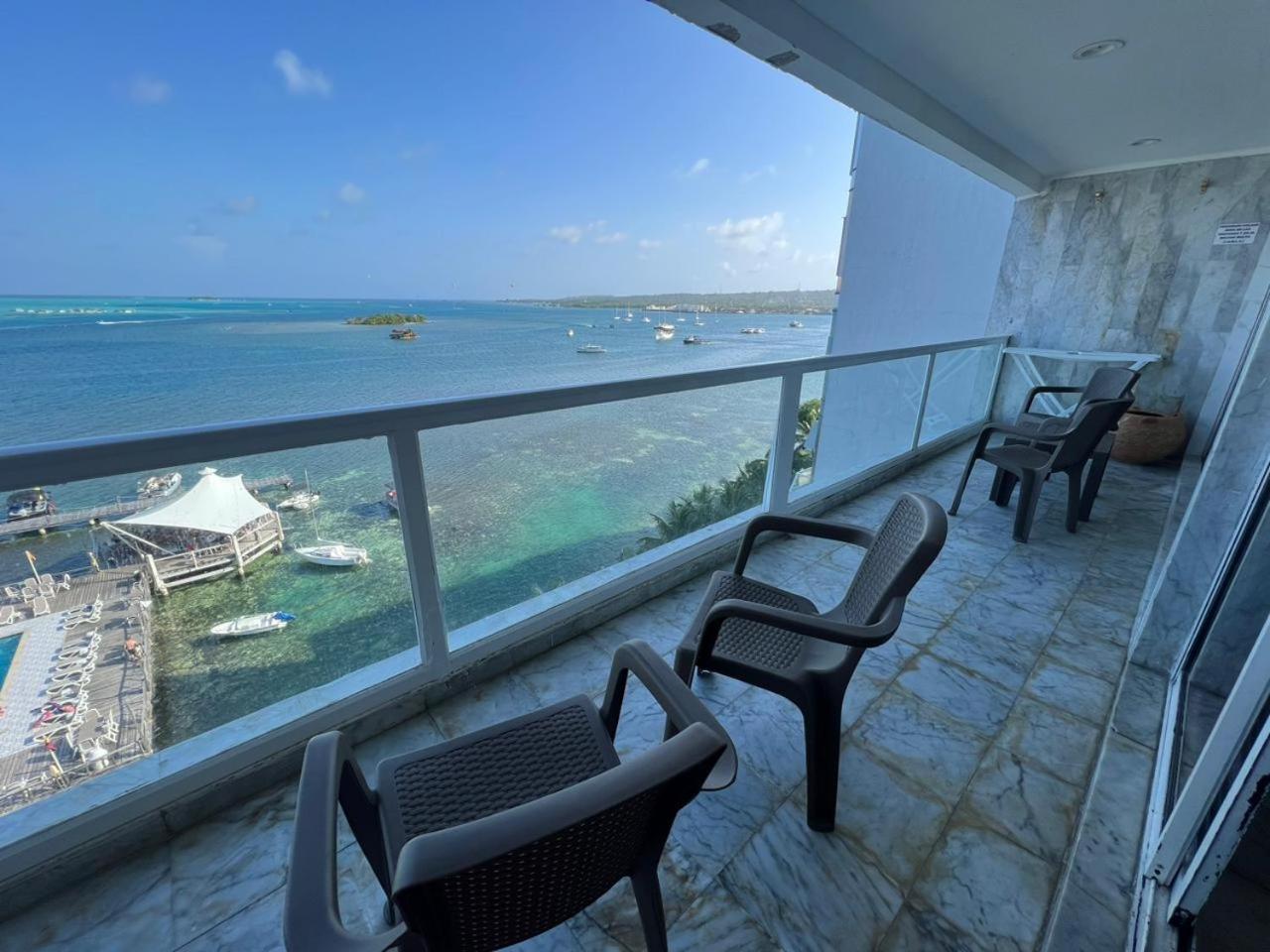 Apartamentos Con Playa Privada Y Vista Al Mar San Andrés Eksteriør billede