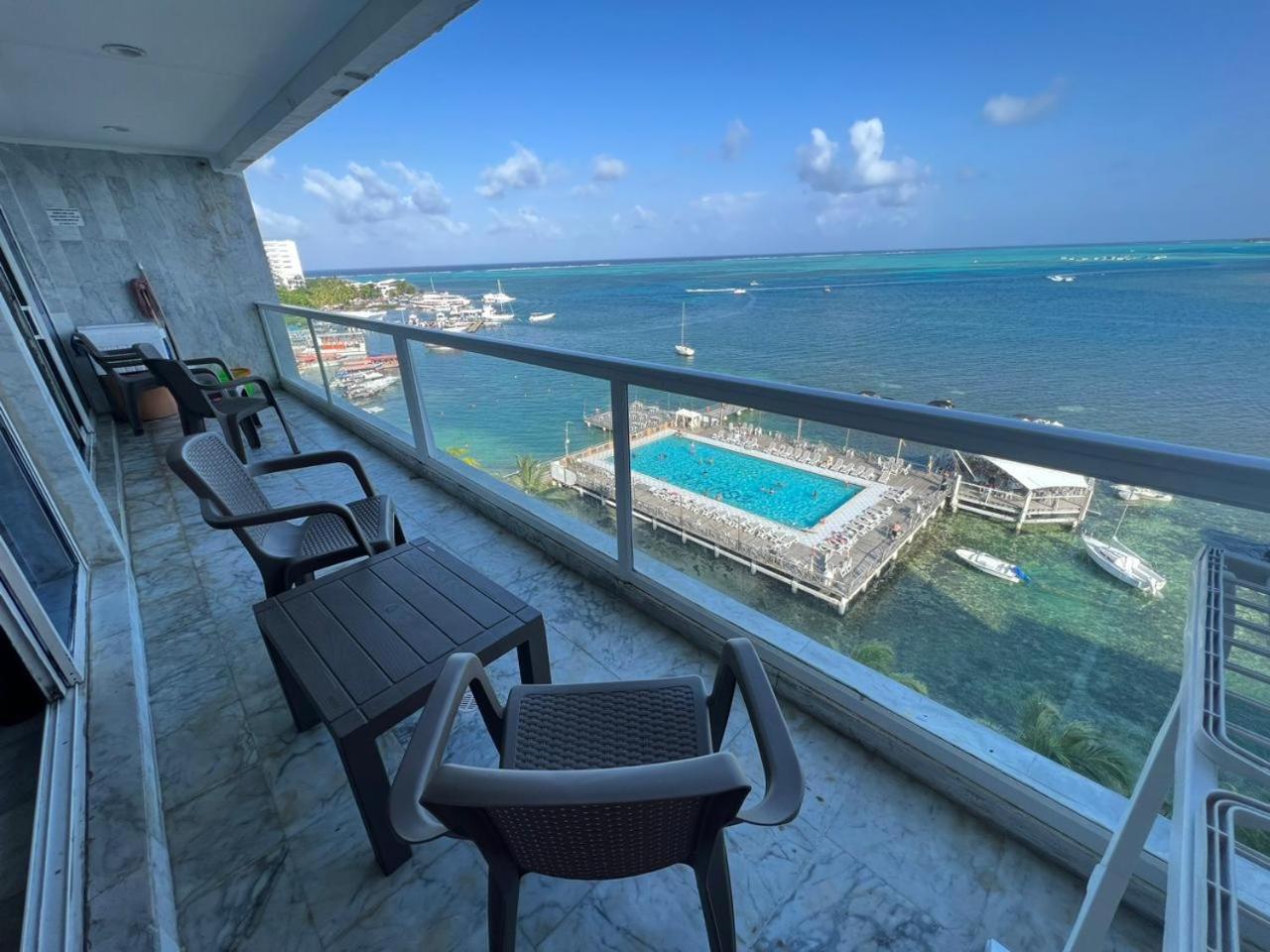 Apartamentos Con Playa Privada Y Vista Al Mar San Andrés Eksteriør billede